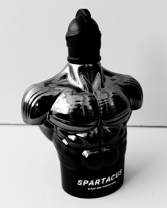 دکانت ۱۰ میل ادوپرفیوم اسپارتاکوس Spartacus